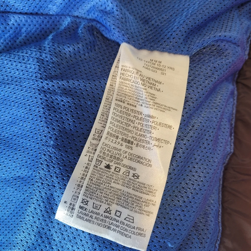 Michael Jordan  Boys Size Medium Lightweight Zip-Up Jacket Blue Black